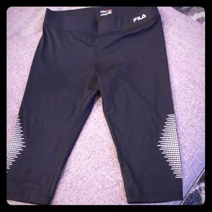 Athletic crop leggings